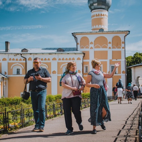 По государевой дороге: из Петербурга — в Великий Новгород и на Валдай