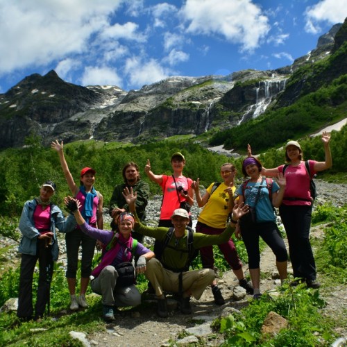 Край разноцветных озёр: треккинг налегке в Архызе с проживанием в палатках