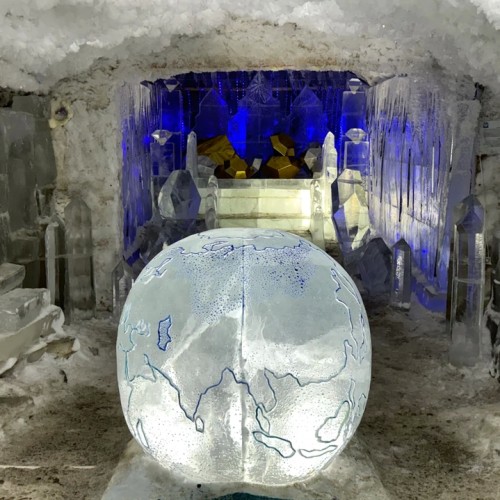 Знакомство с Якутией: круиз по Лене, Ленские столбы, шаманские обряды и «Царство вечной мерзлоты»