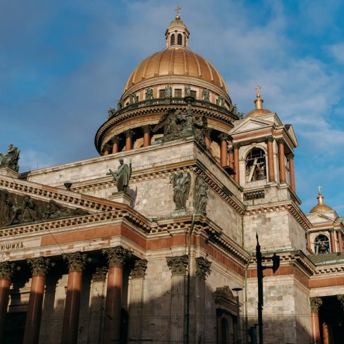 Два Петербурга: блеск и нищета Северной столицы
