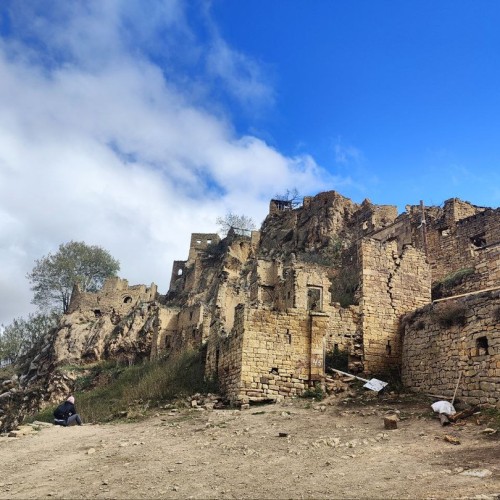 Ни в чём себе не отказывать в Дагестане: джип-путешествие по знаковым локациям