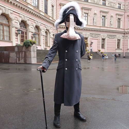 Групповая театрализованная прогулка по Петербургу с гоголевским Носом