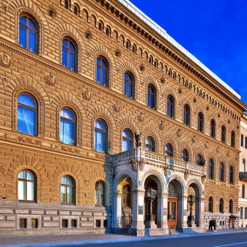 Групповая экскурсия «Дворцовый Петербург»