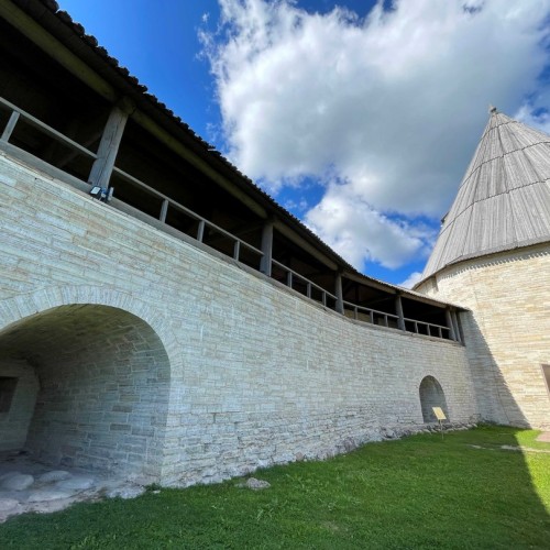 Персонально из Петербурга в тишину карельских земель: Старая Ладога, деревня Большая Сельга, Олонец