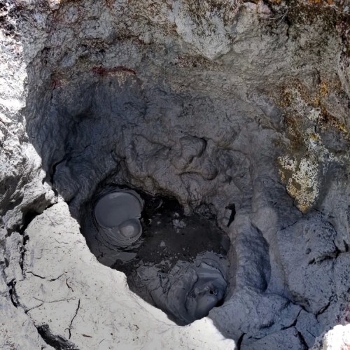 Остров чудес: путешествие по достопримечательностям Итурупа и окрестностей в мини-группе