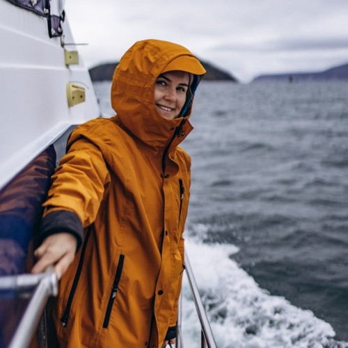 Океан впечатлений на Камчатке с фотографом: треккинги, спа, обед с видом на горы и ночь в глэмпинге