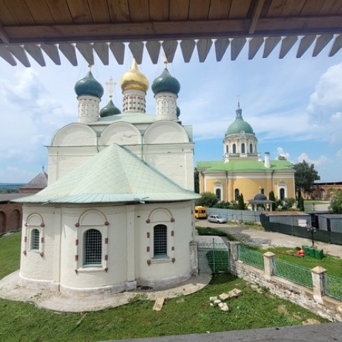 Из Москвы в Рязань, Зарайск и Константиново: автобусный тур