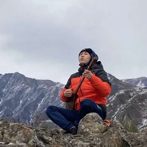 По Чуйскому тракту с алтайским гидом-музыкантом