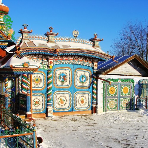 Из Екатеринбурга — в Невьянск и к самоцветному карьеру