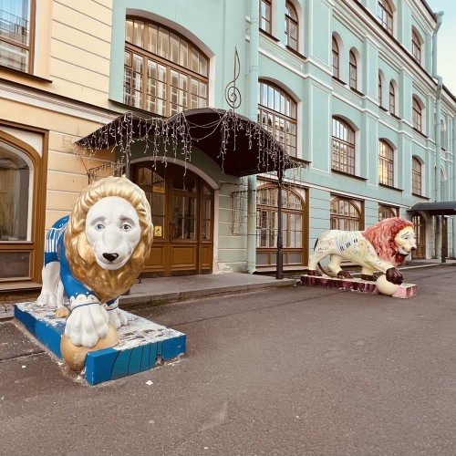 Всемогущий Невский проспект