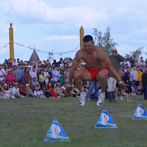 В Якутию на традиционный праздник Ысыах с посещением Ленских столбов и водными прогулками