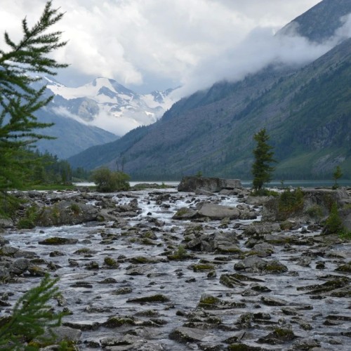 Треккинги к Мультинским озёрам и дом Рериха