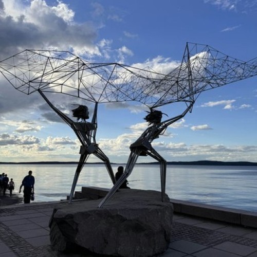 Автобусный тур в Карелию: Петрозаводск, парк «Рускеала», остров Кижи и Марциальные воды