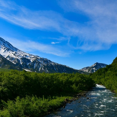 На Камчатку с вулканологом: VIP-экспедиция с прогулкой на вертолёте, рыбалкой, баней и деликатесами