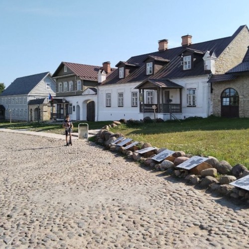 Автобусный тур по северо-западу Руси: древние крепости, пушкинские места и Валдай