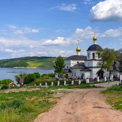 Свияжск сквозь века (на вашем авто)