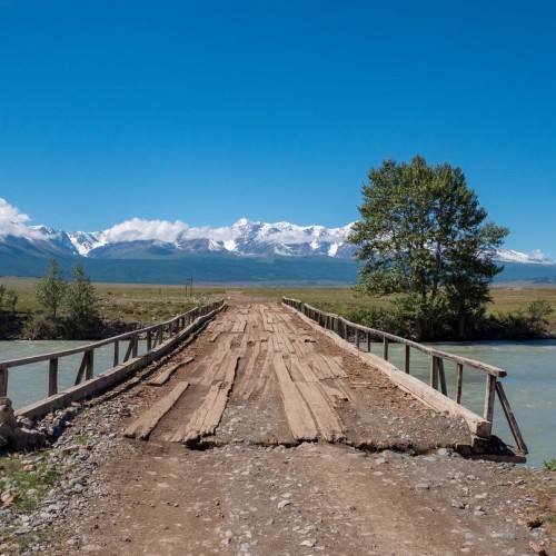 Наедине с Алтаем: высокогорные озёра, живописные долины и неземной ландшафт (всё включено)
