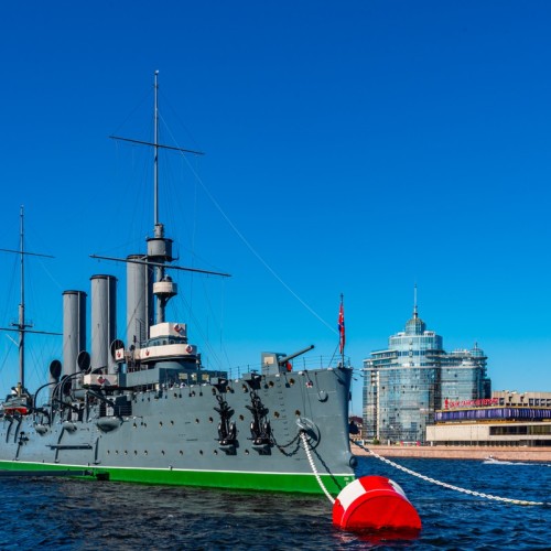 Живые рассказы о Петербурге — на минивэне с панорамной крышей