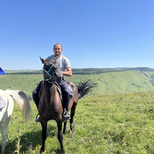 Индивидуальная конная прогулка вдоль Берёзовского ущелья
