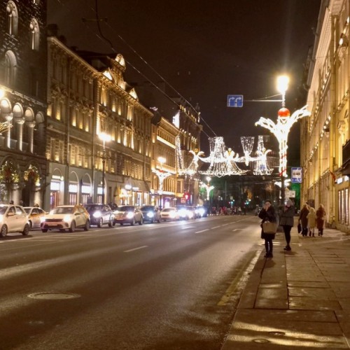 Парадный Петербург шаг за шагом