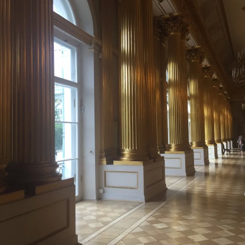 Эрмитаж: от Зимнего дворца до сокровищницы искусств