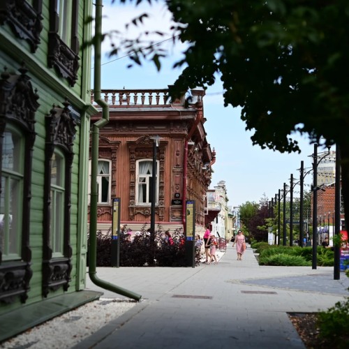 Тюмень как на открытке: фотоэкскурсия по улице Дзержинского