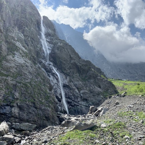 Индивидуальная поездка на внедорожнике по топовым местам Северной Осетии