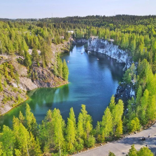Из Петербурга — в горный парк «Рускеала», к крепости Корела и водопадам