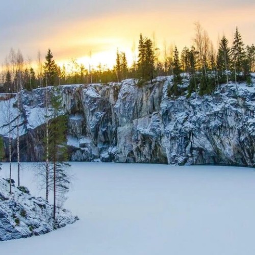 В Рускеалу на ретропоезде за 1 день из Санкт-Петербурга