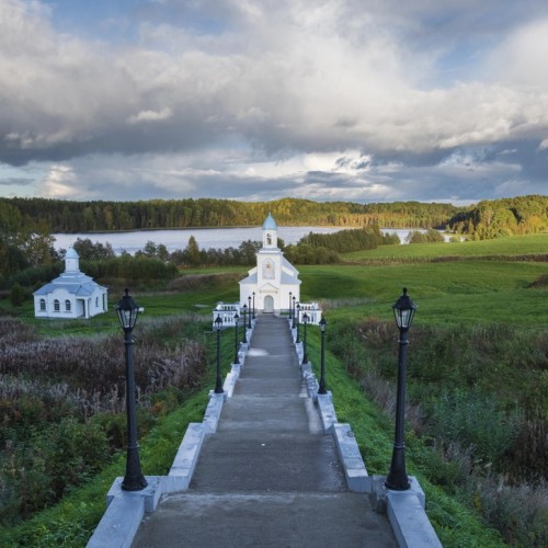 Три монастыря у Ладожского озера — из Петербурга
