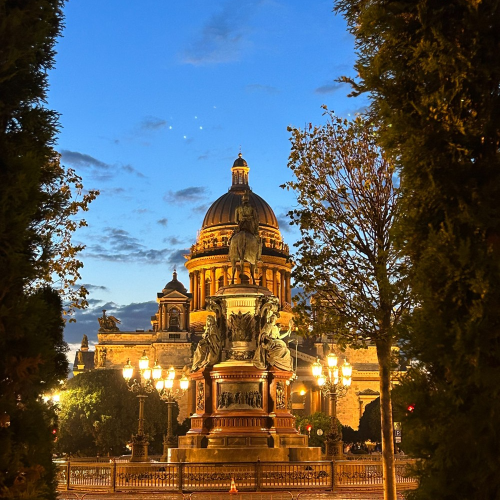 Петербург в кинематографе российском и зарубежном