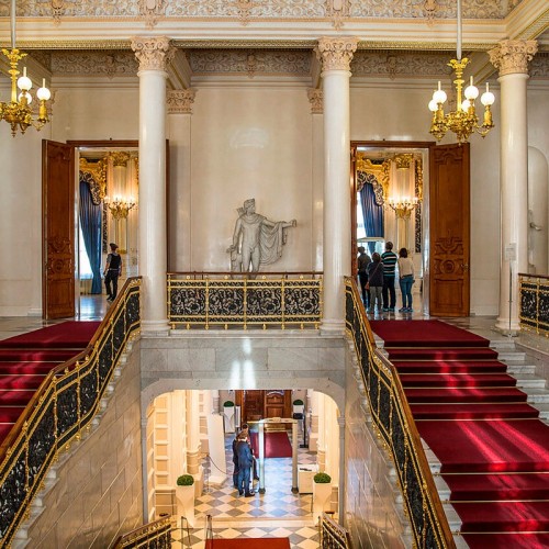 Музей Фаберже и Шереметевский дворец: погружение в мир аристократии