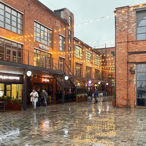 Метаморфозы бывшей промзоны: Севкабель Порт, Брусницын, Исткабель