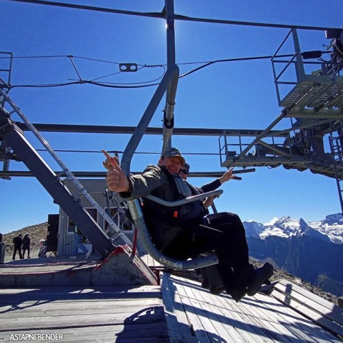 Лёгкий треккинг в горах Домбая с комфортом