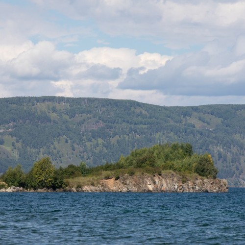 Из Иркутска в Тункинскую долину и на Байкал в мини-группе: термальные источники и природа