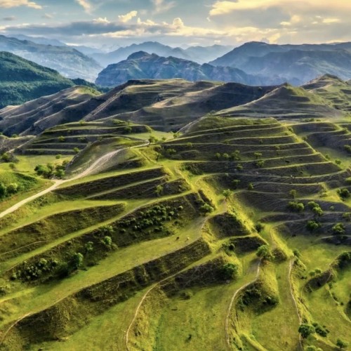 Влюбиться в Дагестан: активный отдых у озера и знаковые локации