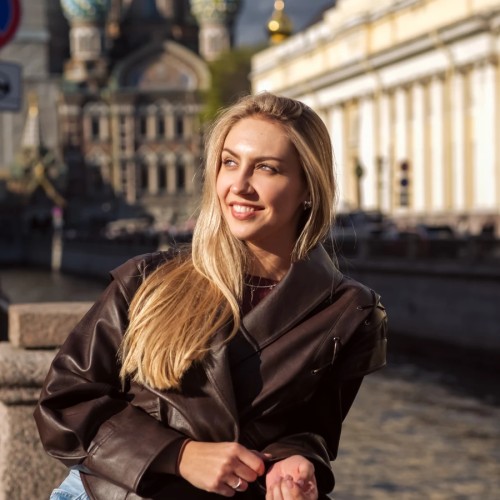 Пешеходная фотоэкскурсия «Многогранный Петербург»