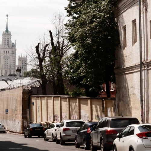 Фотоэкскурсия по атмосферным улочкам Ивановской горки