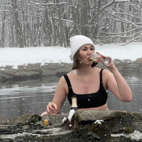 Возрождающая сила Камчатки: релакс на термальных источниках в мини-группе