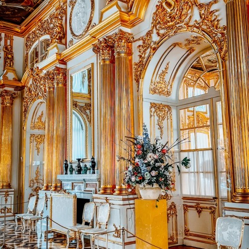 Екатерининский дворец в Пушкине (из Петербурга)