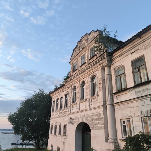 Индивидуально по Рыбинску и старинной Учме пешком и на авто