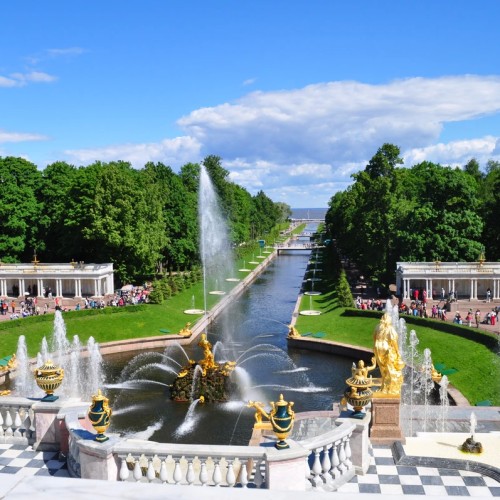 Петергоф и Кронштадт за один день — из Петербурга