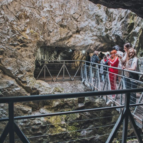 Групповое путешествие в царство мрамора — Рускеалу