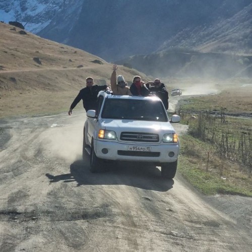 Лучшее в Северной Осетии: ущелья, древности и высокогорные селения