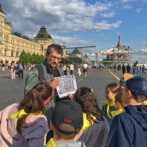Интерактивная прогулка по Китай-городу с историком «Москва Ивана Грозного» с посещением трапезной