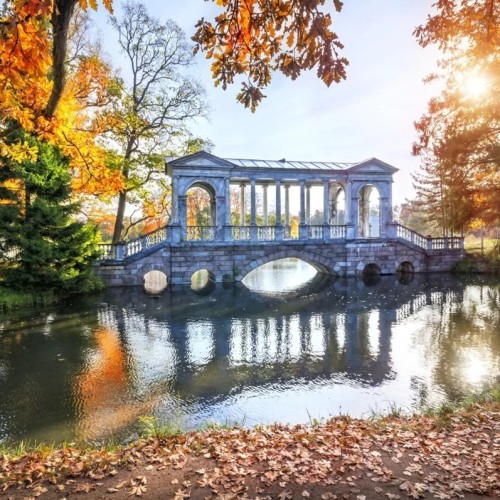 Из Петербурга в Пушкин — в Екатерининский и Александровский дворцы