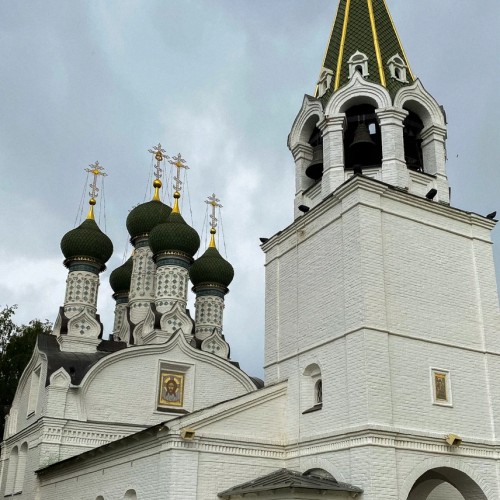 За ручку по Нижнему Новгороду: аудиоэкскурсия по кремлю и Рождественской улице