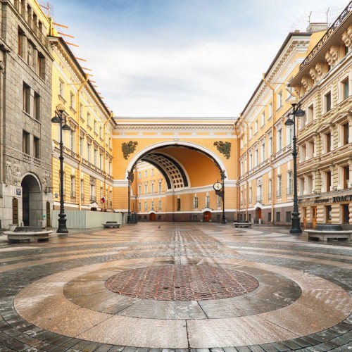 По линиям судеб: «бриллиантовая» улица и Исаакиевский собор