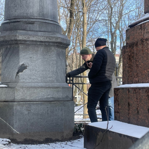 Мобильный квест в Петербурге «Тайны Смоленского кладбища»