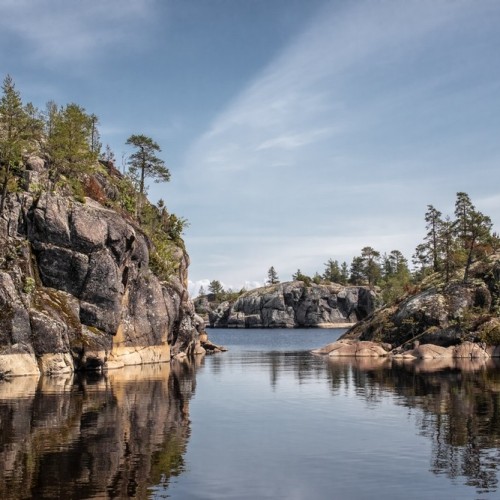 Выдыхай: перезагрузка с йога-практиками и арт-терапией в идиллических пейзажах Карелии